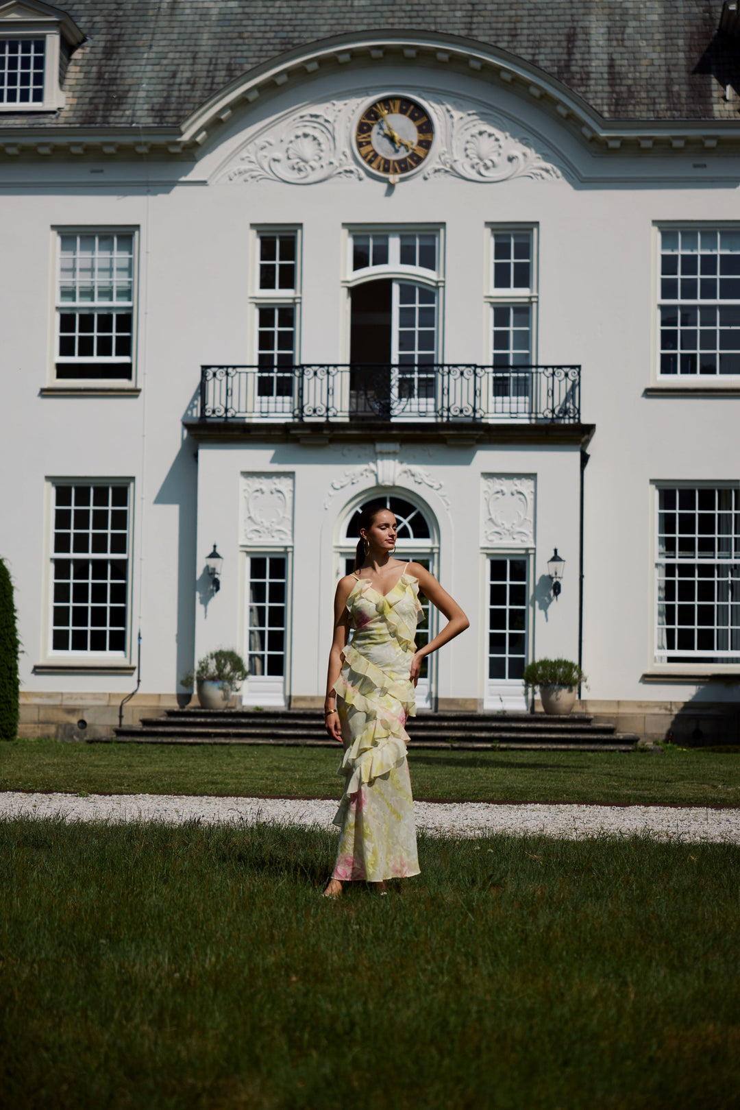 Cassidy | Sleeveless Ruffle Dress